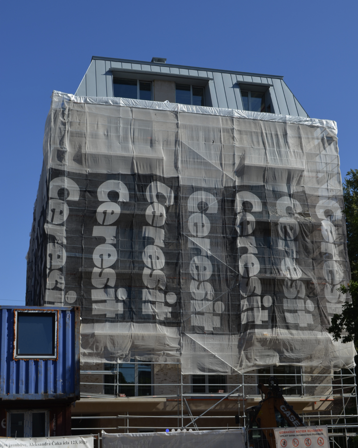 New building at Aleksandra Čaka iela 123-2: final construction stages - 1